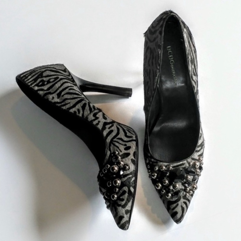 Bcbgeneration Black And Gray Patterned Heels - image 2